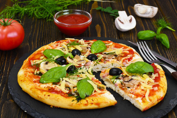 Pizza with Mushroom, Cheese, Mozzarella, Olives and Basil 