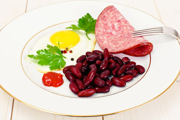 Fried Egg with Red Beans