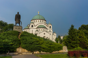 Fototapeta na wymiar Church of Saint Sava and Karadjordje monument, Belgrade, Serbia