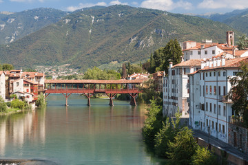 Fototapeta na wymiar Ponte di Bassano del Grappa