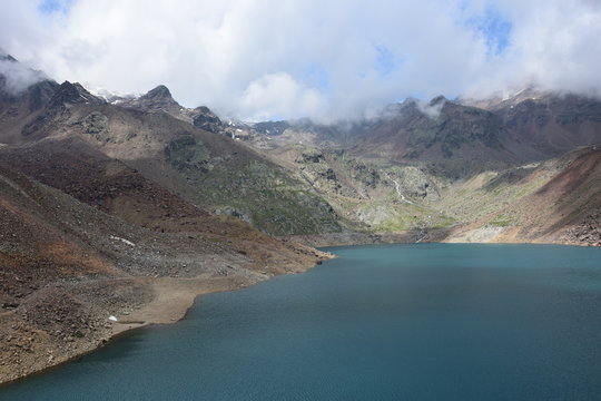 Gr&uuml;nsee bei H&ouml;chsterh&uuml;tte 2560 M; Ultental bei Meran