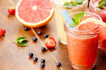 Grapefruit strawberry and banana smoothie