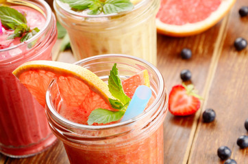Grapefruit strawberry and banana smoothie