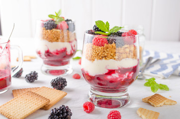 Inverted cheesecake in glass