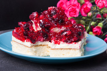 Forest fruit cake with jelly