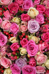 Obraz na płótnie Canvas Bridal flower arrangement in pink
