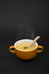 コーンポタージュスープ　縦構図