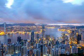 Naklejka premium The Hong Kong skyline at the Victoria Peak viewpoint. 