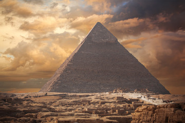 Obraz na płótnie Canvas pyramids of Giza