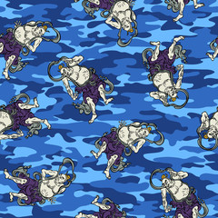 東洋の仏像と迷彩パターン