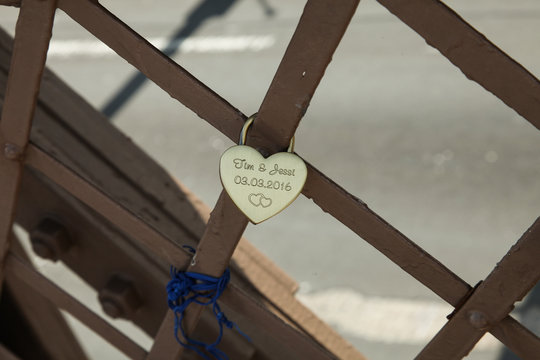 Love locks on Brooklyn bridge, New York City