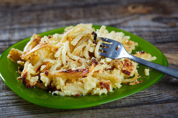 Macaroni with cheese, oven baked
