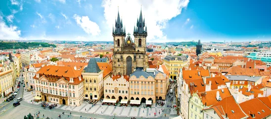 Foto auf Glas Prag. Altstadt mit Teynkirche und Marktplatz. © Anioł