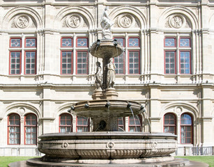 Fototapeta na wymiar Fountain in Austria capital, Vienna