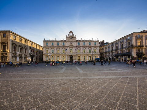 Italy, Sicily, Catania, Piazza del Doumo, University