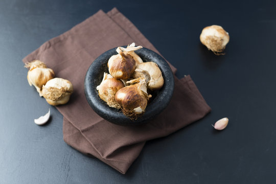 Smoked garlic in bowl