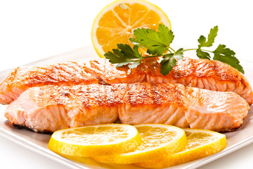 Grilled salmon and vegetables