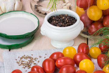 Ingredients for cherry tomatoes pickles.