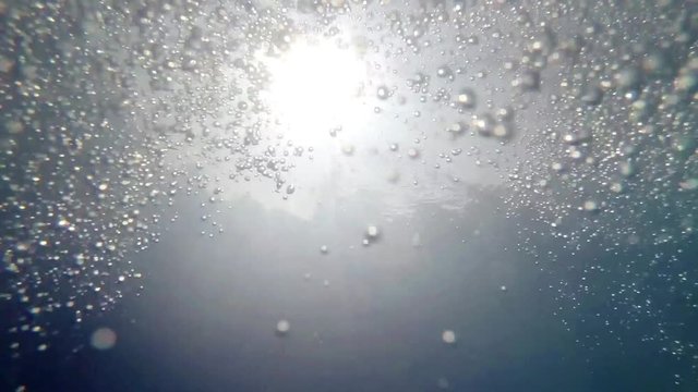Air Bubbles in the Blue Water, SLOW MOTION