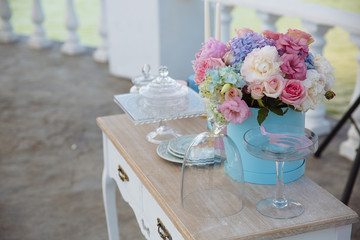 Valentines Day background with pink roses, bow and paper Hearts