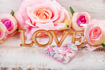 love and roses background