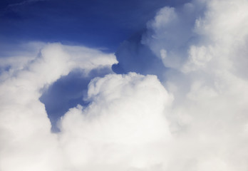 clouds in the blue sky