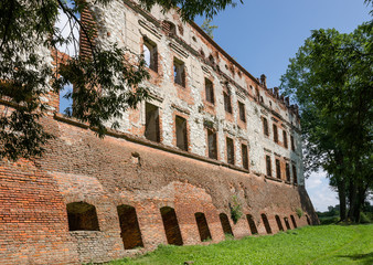 Ruiny zamku w Krupem © Dejan Gospodarek
