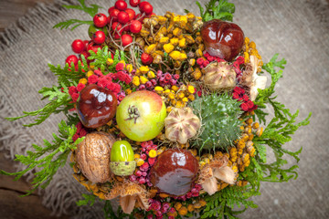 Bouquet made of autumn plants.