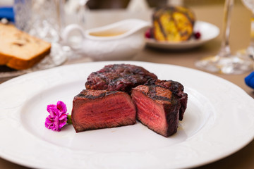 Filet mignon meal