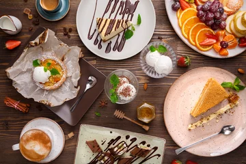 Foto op Plexiglas Dessert Verschillende desserts met fruit