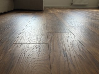 Laminat / Parkett