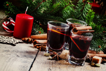Christmas mulled wine with orange, cinnamon, anise, cardamom and
