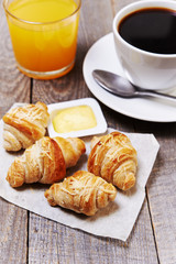 croissant and coffee