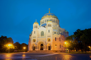 Fototapeta na wymiar Naval Cathedral of St. Nicholas the Wonderworker, June deserted at night. Kronstadt, Russia