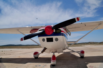 Fototapeta premium Kleinflugzeug