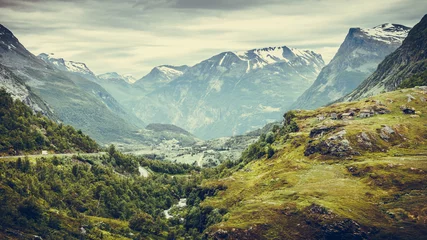 Foto op Plexiglas bergen landschap in Noorwegen. © Voyagerix
