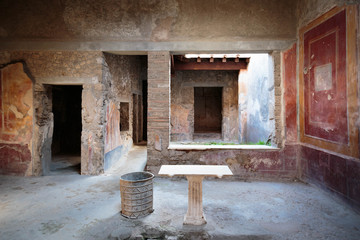 Fototapeta na wymiar Interior of a house at Pompeii