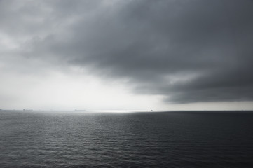 Obraz premium 東京湾 海ほたる 