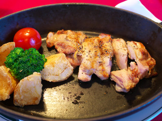 鉄板ステーキ