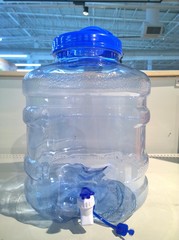  The pet water containner tap