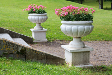 Decorative flowerpots