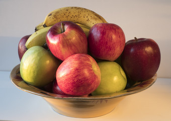 Bowl of fruit
