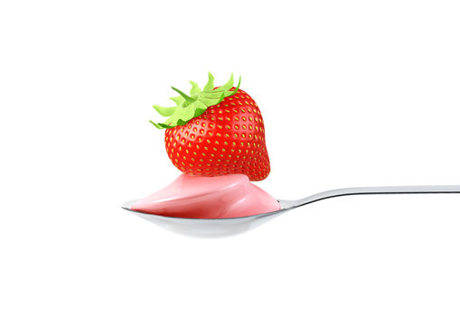 Erdbeere auf Löffel mit Erdbeer-Joghurt