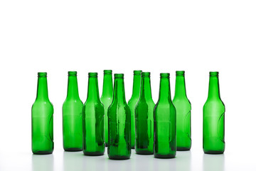 Recycling von wiederverwertbaren Glasflaschen