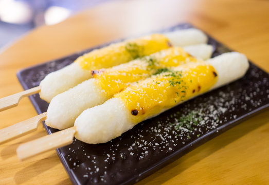 Korean Tokbok Moji sticky rice stick with chesse