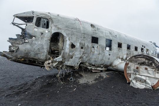 Picture of the crashed DC-3 airplane at the beach of Sandur at Iceland
