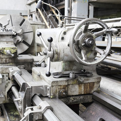 image lathe machine in a workshop