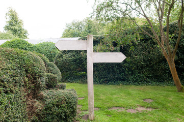signpost with empty space to add text