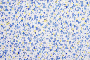 Floral pattern on fabric. Blue and yellow flowers print on white background. - 118496083