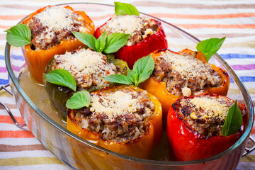 Pepper Stuffed with Meat, Rice and Vegetables